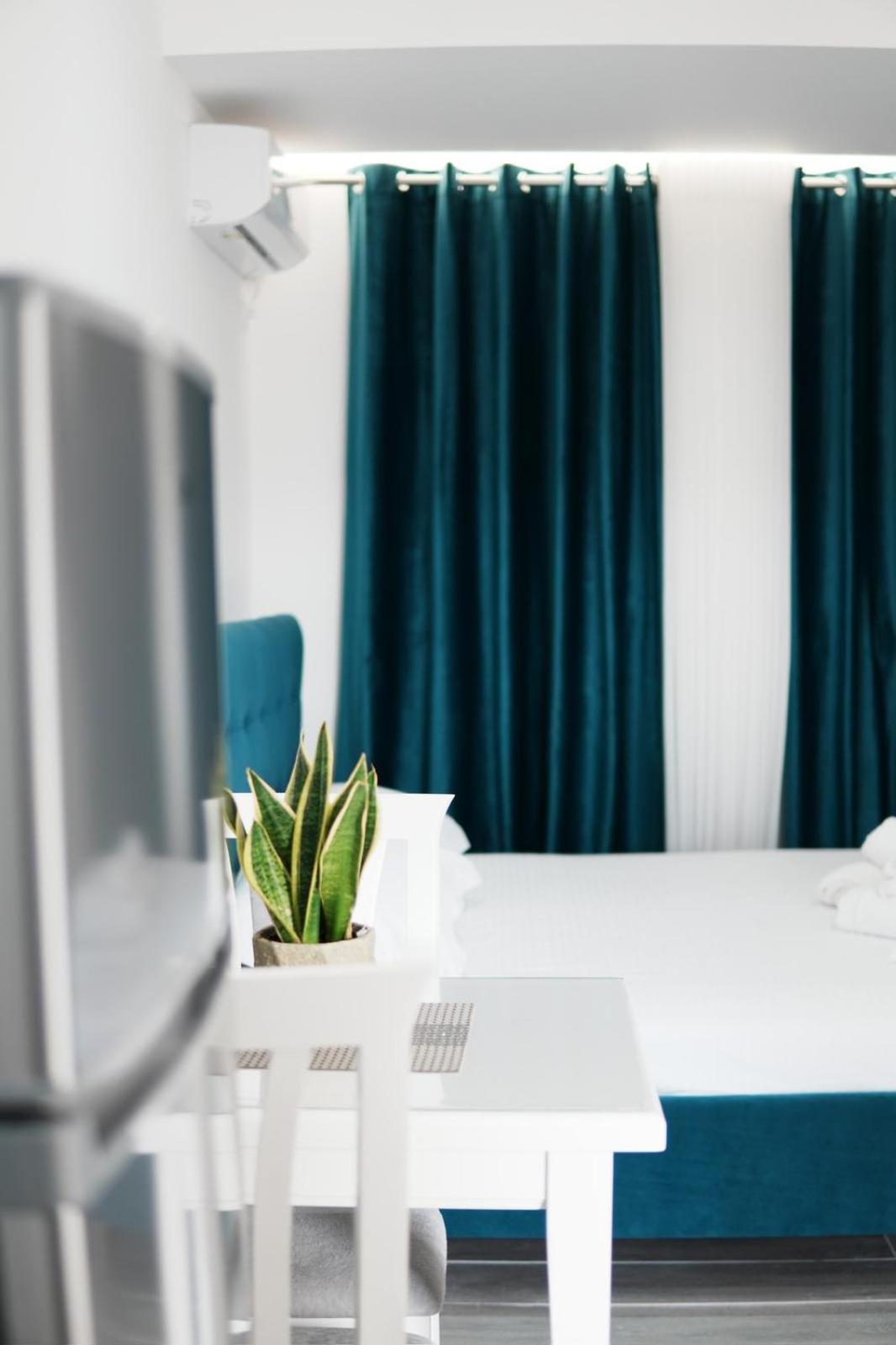 Gardenia Rooms ساراندا المظهر الخارجي الصورة